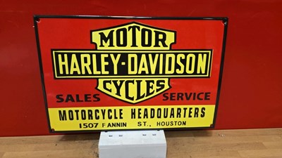 Lot 389 - HARLEY DAVIDSON MOTOR CYCLES ENAMEL SIGN 15" X 10"