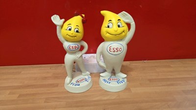 Lot 759 - CAST MR & MRS DRIP