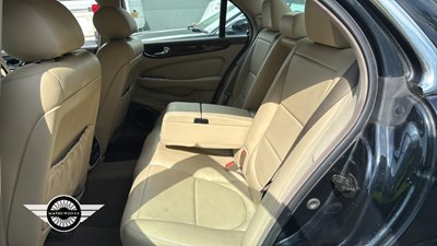 Lot 152 - 2007 JAGUAR XJ EXECUTIVE V6 TDVI A