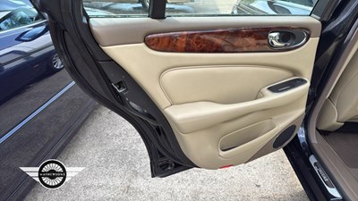 Lot 152 - 2007 JAGUAR XJ EXECUTIVE V6 TDVI A