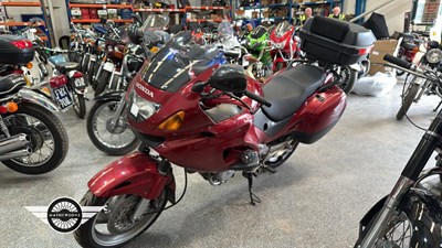 Lot 438 - 2003 HONDA NT 650 V-3