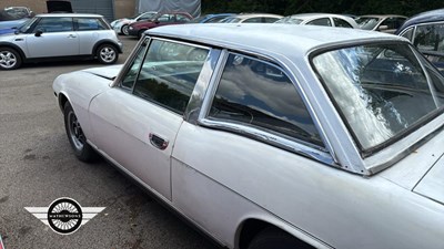 Lot 452 - 1974 TRIUMPH STAG AUTO