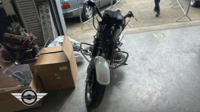 Lot 582 - 1990 KAWASAKI KZ1000P - ALL PROCEEDS TO CHARITY