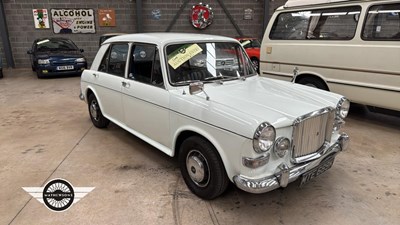 Lot 170 - 1972 VANDEN PLAS 1300 PRINCESS