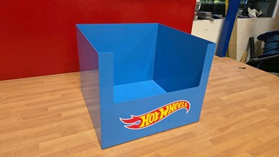 Lot 851 - METAL HOT WHEELS SHOP DISPLAY BOX