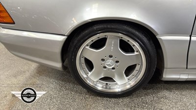 Lot 826 - 1997 MERCEDES SL60 AMG AUTO