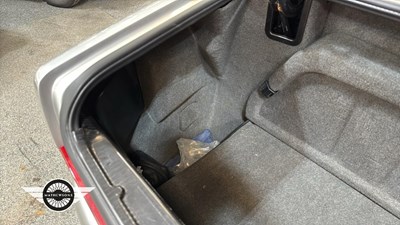 Lot 826 - 1997 MERCEDES SL60 AMG AUTO