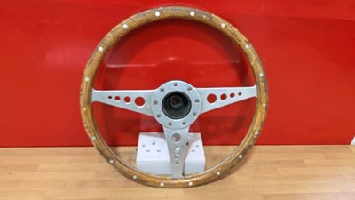 Lot 895 - MOTA LITA WOODEN STEERING WHEEL