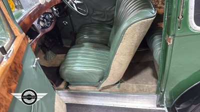 Lot 856 - 1934 MORRIS