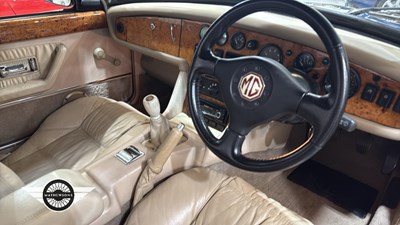 Lot 892 - 1995 ROVER RV8