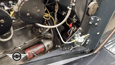 Lot 440 - 1935 AC DHC