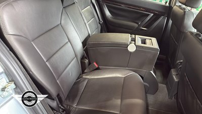 Lot 880 - 2004 VAUXHALL SIGNUM ELITE V6 A