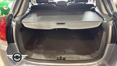 Lot 880 - 2004 VAUXHALL SIGNUM ELITE V6 A