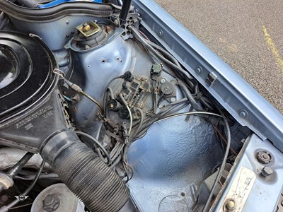 Lot 67 - 1992 MERCEDES 190E AUTO