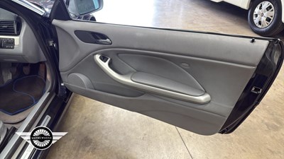 Lot 323 - 2002 BMW 320CI