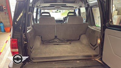 Lot 454 - 1998 LAND ROVER DISCOVERY V8I A
