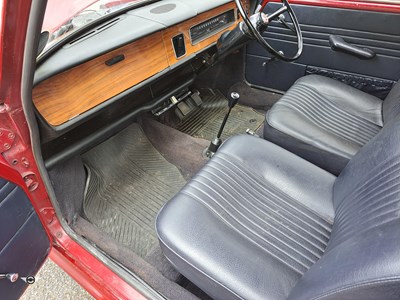 Lot 42 - 1973 WOLSELEY 1300