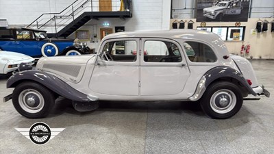 Lot 768 - 1953 CITROEN TRACTION AVANT FAMILIALE