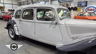 Lot 768 - 1953 CITROEN TRACTION AVANT FAMILIALE