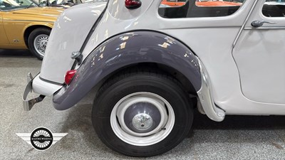 Lot 768 - 1953 CITROEN TRACTION AVANT FAMILIALE
