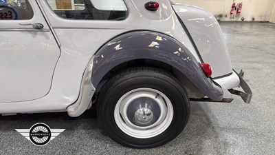 Lot 768 - 1953 CITROEN TRACTION AVANT FAMILIALE