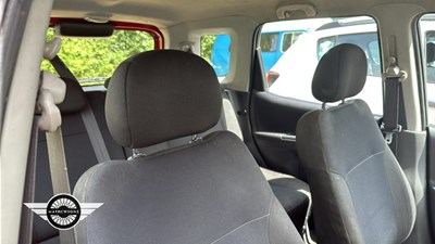 Lot 272 - 2005 SUZUKI IGNIS VVT-S AUTO