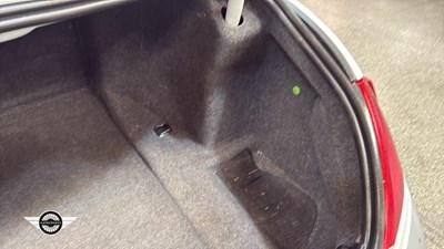 Lot 54 - 2005 BMW 630I AUTO