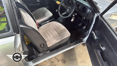 Lot 43 - 1974 VAUXHALL
