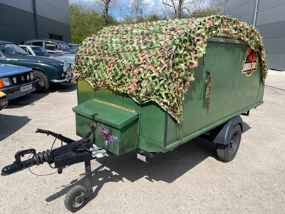 Lot 321 - JURASSIC PARK STYLE TEARDROP SLEEPER TRAILER