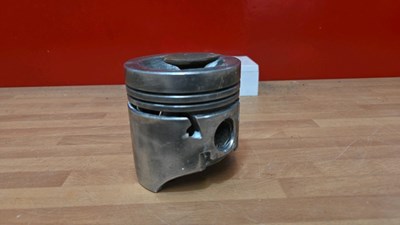 Lot 277 - ENGINE PISTON - ALL PROCEEDS TO CHARITY