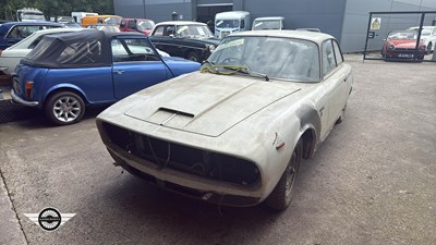 Lot 468 - 1964 ALFA ROMEO 2600 SPRINT