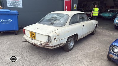 Lot 468 - 1964 ALFA ROMEO 2600 SPRINT