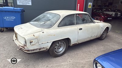 Lot 468 - 1964 ALFA ROMEO 2600 SPRINT