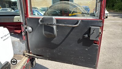 Lot 650 - 1995 LAND ROVER 110 DEFENDER COUNTY SWTDI