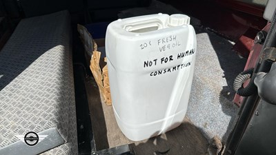Lot 650 - 1995 LAND ROVER 110 DEFENDER COUNTY SWTDI