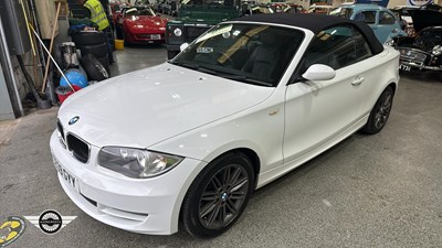 Lot 856 - 2009 BMW 120I SE