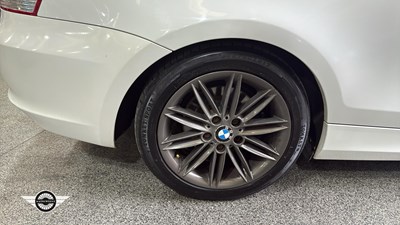 Lot 856 - 2009 BMW 120I SE