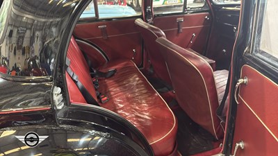 Lot 854 - 1958 MORRIS MINOR