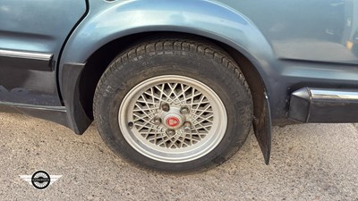 Lot 38 - 1982 ROVER 3500 VITESSE