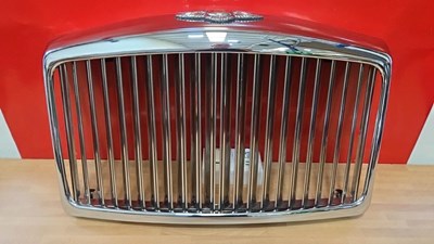 Lot 145 - CHROME BENTLEY GRILL WITH RED BADGE ( NEW OLD STOCK )