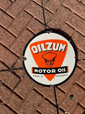 Lot 293 - OILZUM MOTOR OIL ENAMEL SIGN 12" DIA