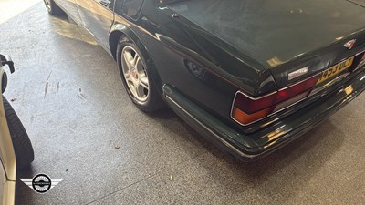 Lot 30 - 1995 BENTLEY TURBO R AUTO