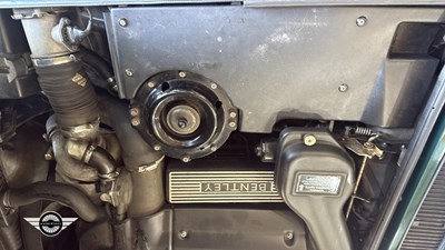 Lot 30 - 1995 BENTLEY TURBO R AUTO