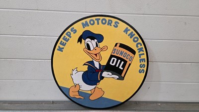 Lot 319 - WOODEN HAND PAINTED SUNOCO MOTOR OIL SIGN 19" DIA