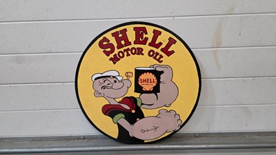 Lot 617 - WOODEN HAND PAINTED SHELL MOTOR OIL SIGN 19" DIA