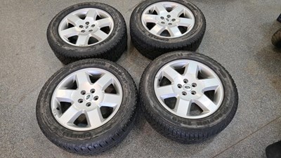 Lot 883 - SET OF RANGE ROVER WHEELS & TYRES 225/55 R19 111V