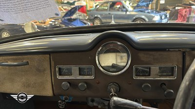Lot 498 - 1954 AUSTIN A40