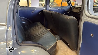 Lot 498 - 1954 AUSTIN A40