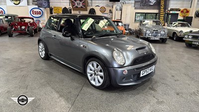 Lot 22 - 2003 MINI COOPER S