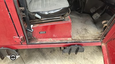 Lot 320 - 1982 LAND ROVER 109" - 4 CYL